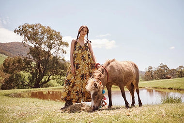 Indigenous fashion is the future 14.webp__PID:37b9bda8-bd98-4577-8f75-1c1f5c3e1257