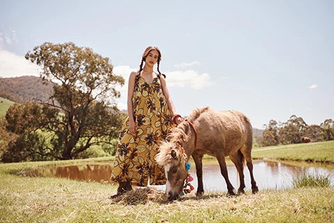Indigenous fashion is the future 14.webp__PID:37b9bda8-bd98-4577-8f75-1c1f5c3e1257